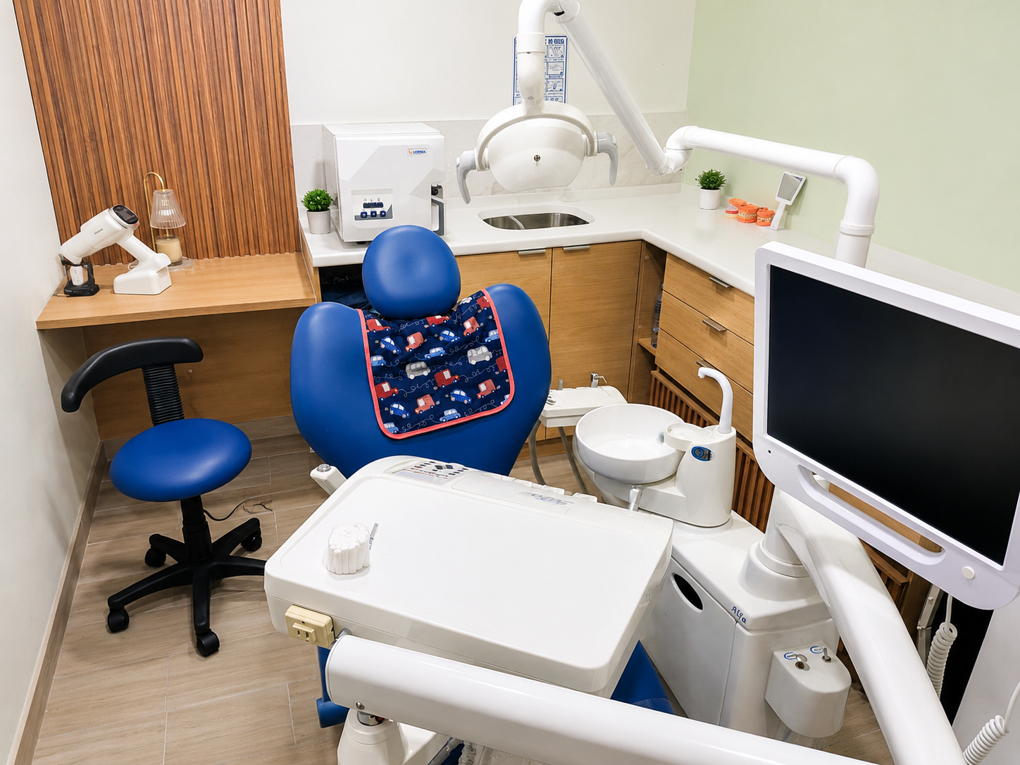 Consultorio dental de Daniel Manzo en Plaza Dhoka